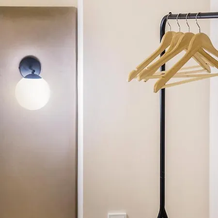 Apartma Andrea 1907 Διαμέρισμα Κάρλοβι Βάρι